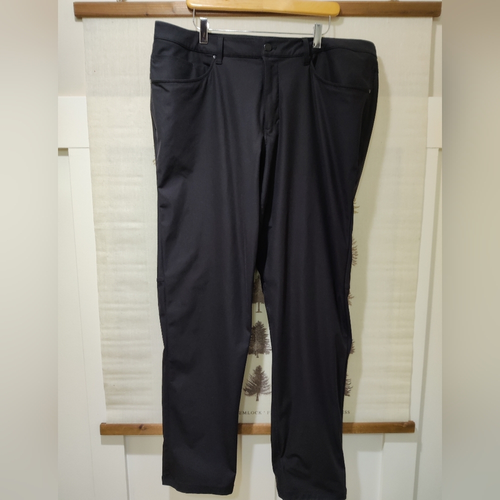 Lululemon ABC Pant Classic Fit 38 x 33 Black Warpstreme 5-Pocket Trousers